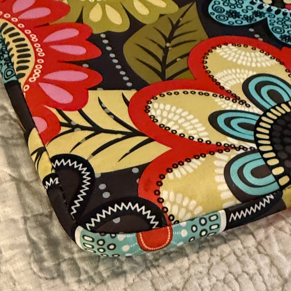 Vera Bradley Multicolor Floral Padded Laptop Bag, Zipped Closure, EUC - Picture 6 of 8